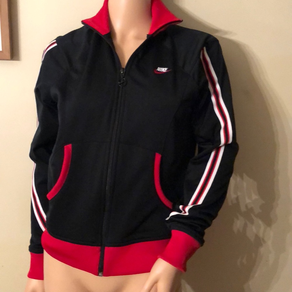 Nike sweatshirt